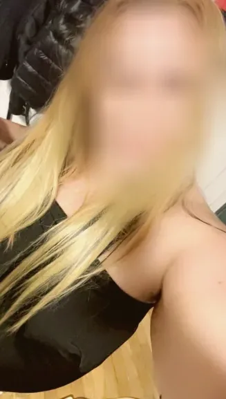 Christina, 34
