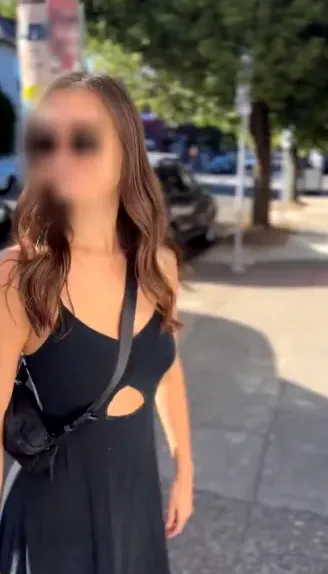 Fatima, 28