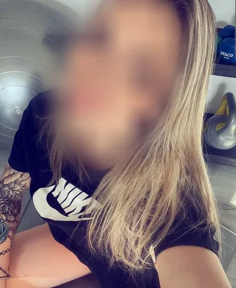 Katja, 21